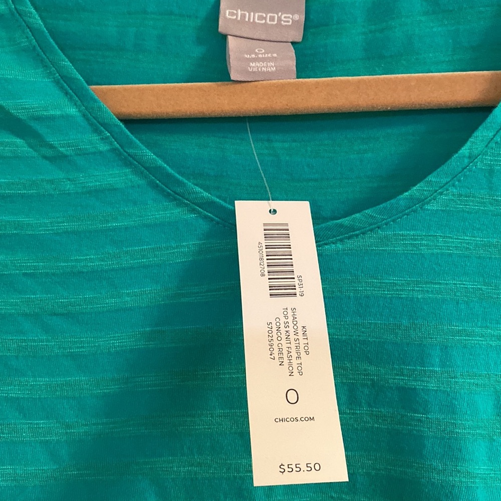Chico’s top brand new never worn, Congo green - Picture 3 of 3